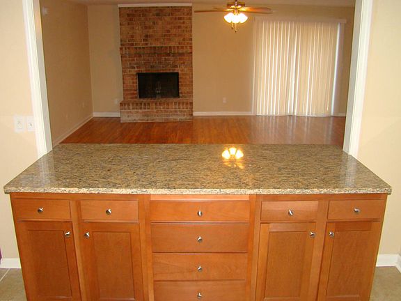 3rd image of 1623 Windhaven Dr E