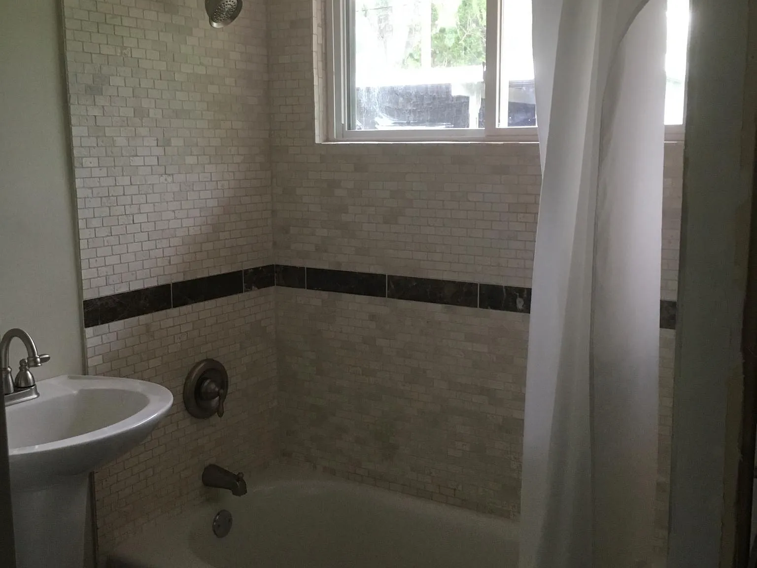 2534 Woodstock Rd — Photo 4