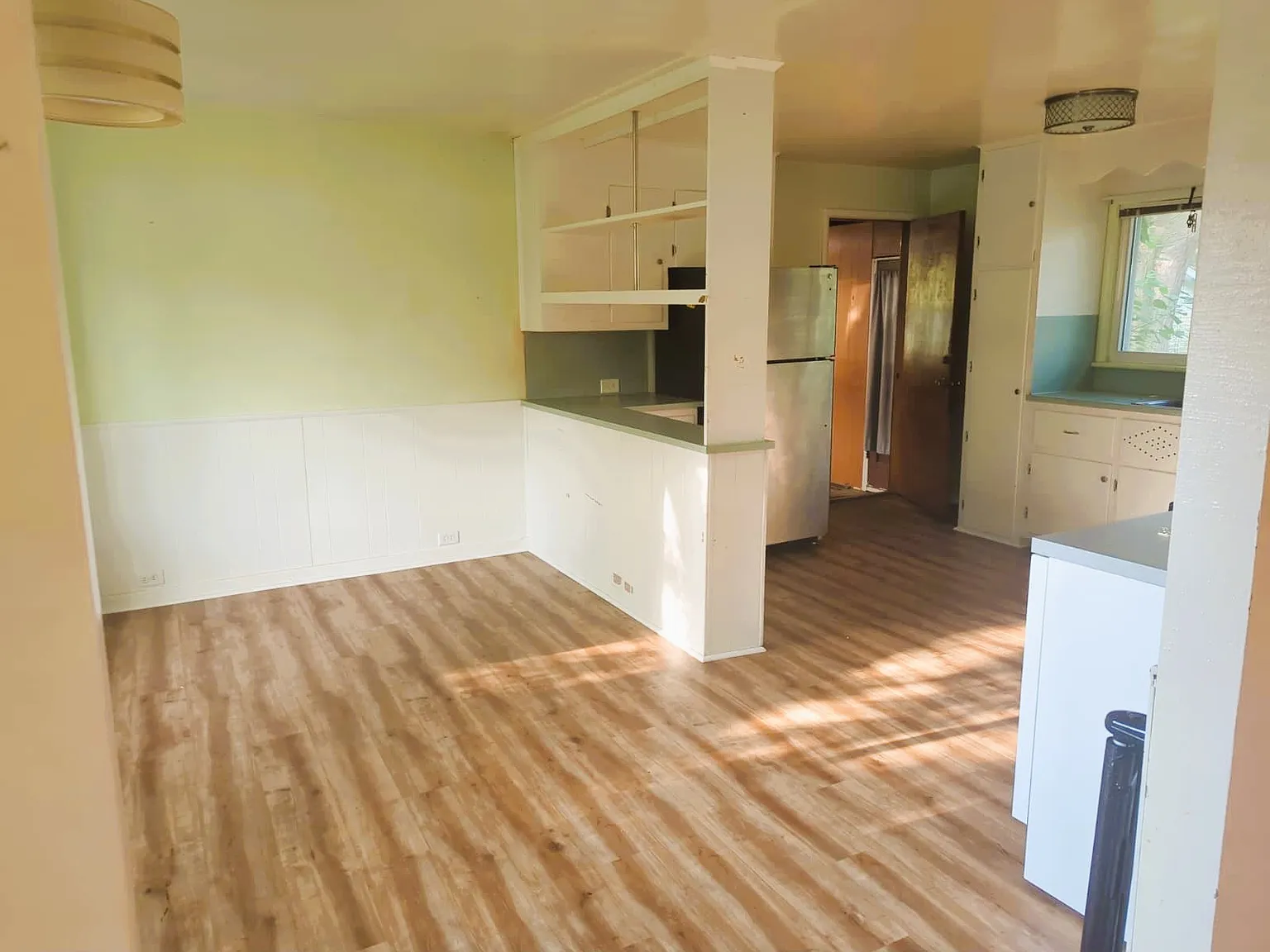 4227 Nazareth Rd — Photo 4