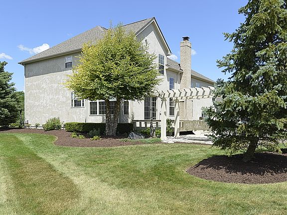 3rd image of 5156 Harbor Pointe Dr