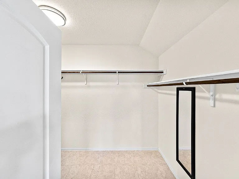 6097 Heron Dr — Photo 22