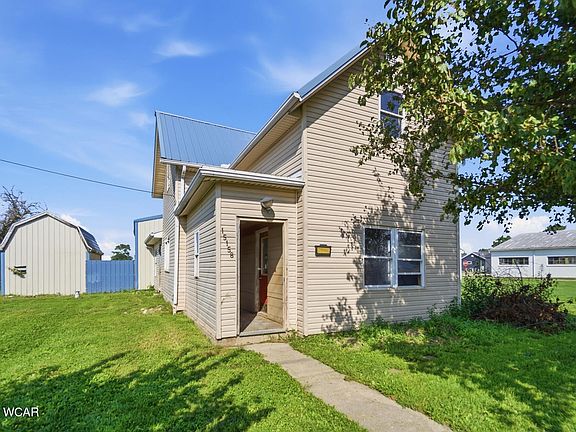 2nd image of 15158 Main St