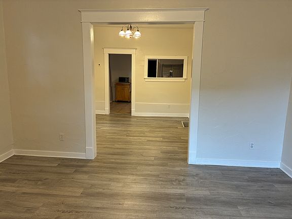 5th image of 3436 Lawrence St