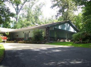 1315 Forest View Dr, Camden, AR 71701