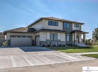 3301 N 177th St, Omaha, NE 68116