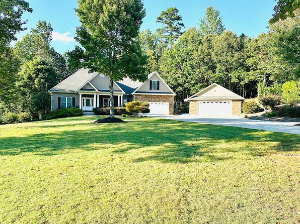 9069 Fairview Church Rd