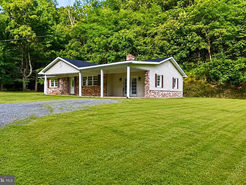 1st image of 3466 Dovel Hollow Rd