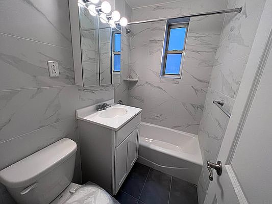 4th image of 86-01 Edgerton Blvd #2D