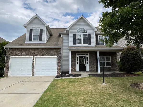15315 Edgewater Forest Ln, Charlotte, NC 28278
