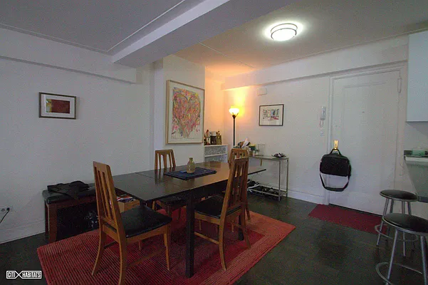 Rented by Citi Habitats | media 8