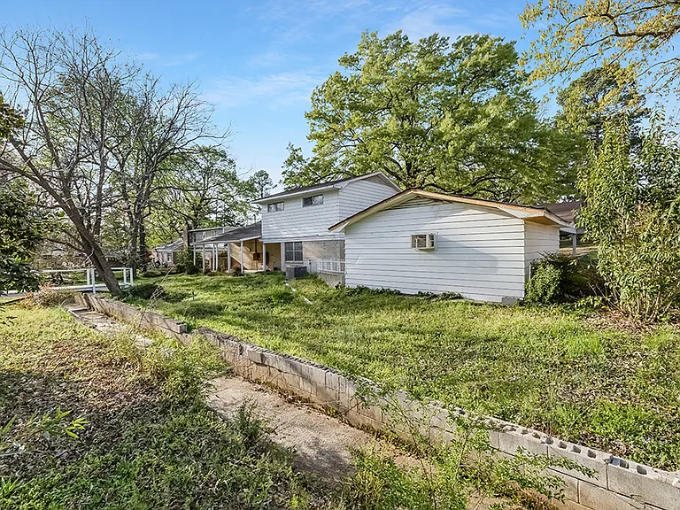 2305 Cherry Hill Rd — Photo 16