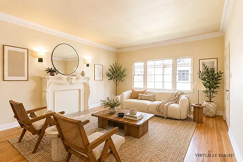 1056 S Genesee Ave #4 Photo 1
