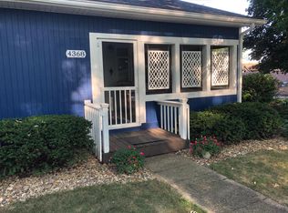 4368 Point Comfort Dr, Akron, OH 44319