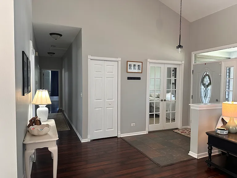 2904 Arbor Ln — Photo 2