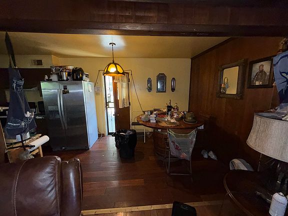 3rd image of 3635 Bishops Bridge Rd
