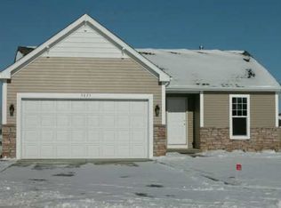 5824 Cottage Cir, Mishawaka, IN 46545