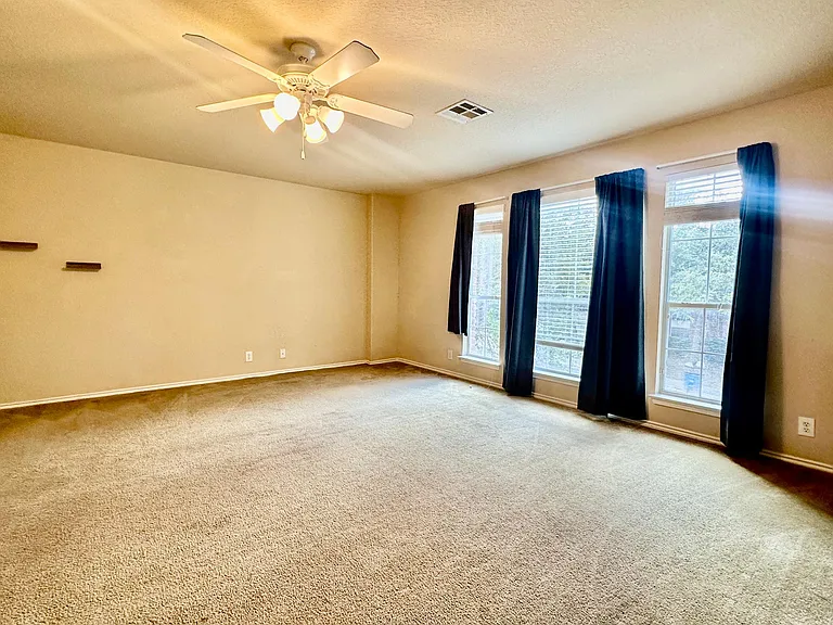786 San Mateo — Photo 39