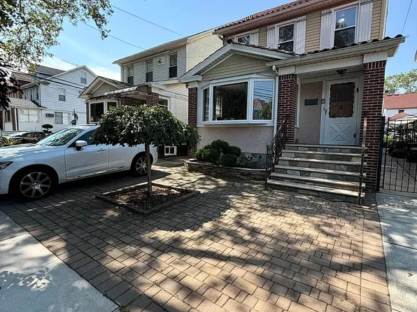 8034 Margaret Pl, Ridgewood, NY 11385