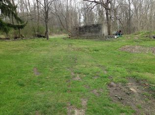 523 Hickory Square Rd, Connellsville, PA 15425