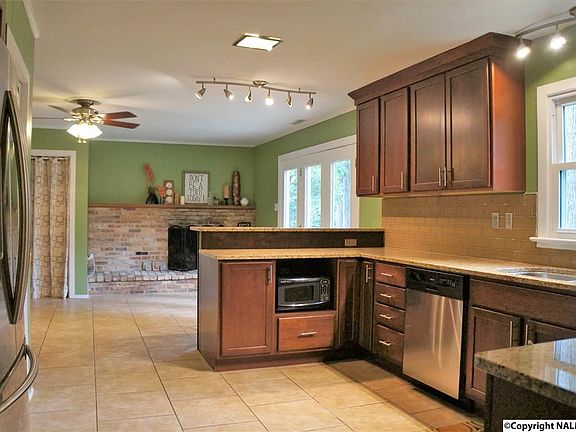 5th image of 217 Forest Hills Dr