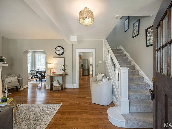 5th image of 7100 Ellendale Pl
