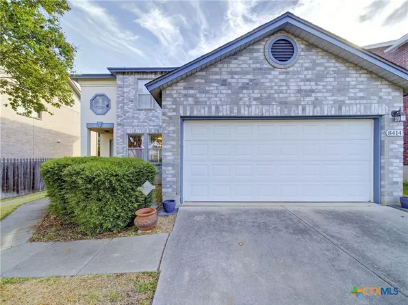 8414 Park Olympia, Universal City, TX 78148