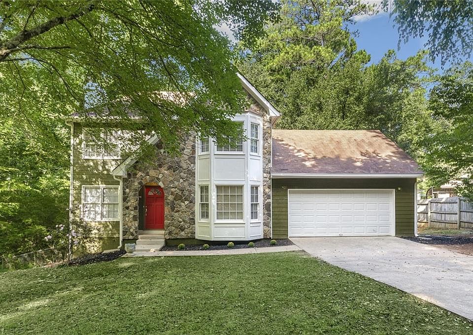 1st image of 1039 Plantation Blvd SE