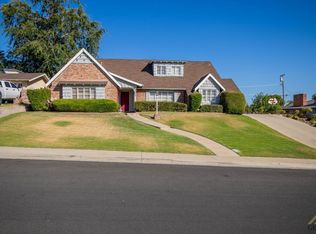 5221 Kent Dr, Bakersfield, CA 93306