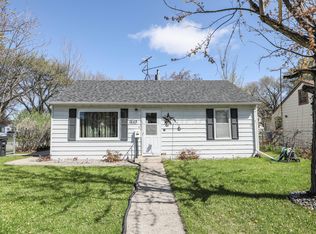 1645 9th Ave S, Fargo, ND 58103