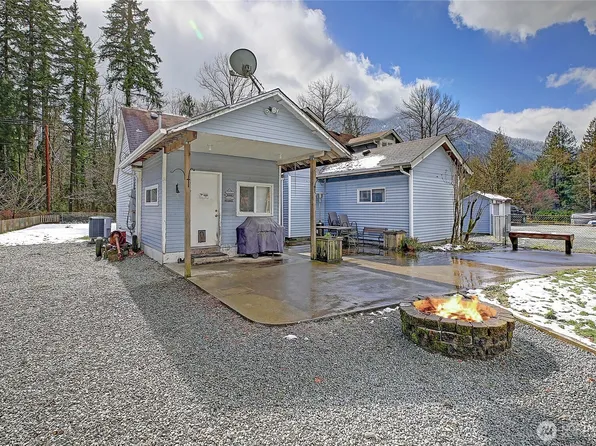 39729 State Route 530 NE, Arlington, WA 98223