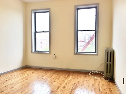 Rented by Bohemia Realty Group | media 10