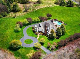 219-219A Ipswich Rd, Boxford, MA 01921