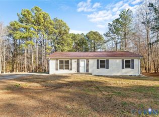 3242 Fletcher Chapel Rd, Kenbridge, VA 23944