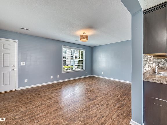 5th image of 396 Jonesboro Rd #25-F