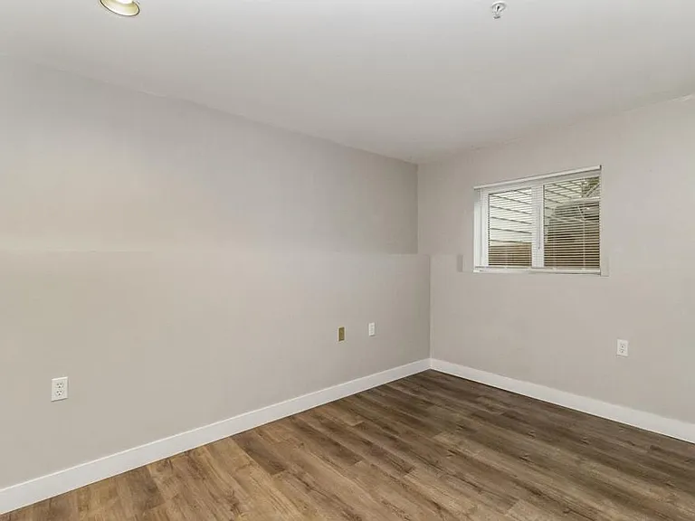 328 91st Ave NE #24 — Photo 10