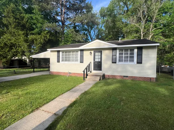 201 Rosewood Dr, Petal, MS 39465