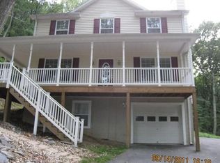 58 Crest Ln, Harpers Ferry, WV 25425