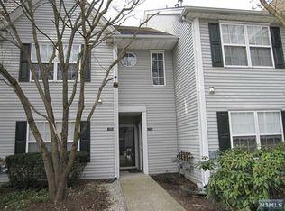 5712 Tudor Dr #5712, Pompton Plains, NJ 07444