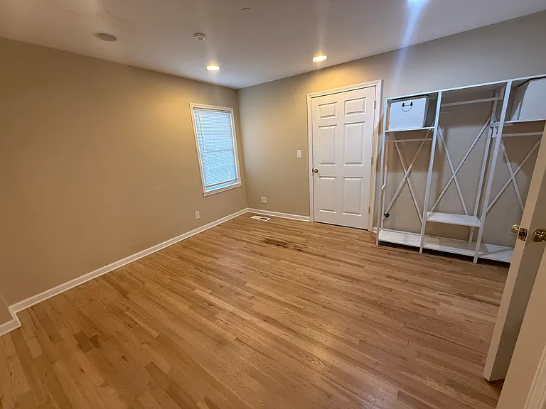 2338 Johnson Ferry Rd — Photo 14