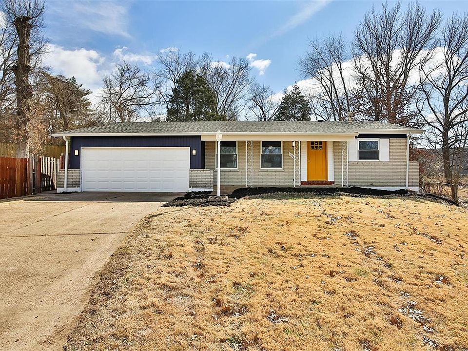 1st image of 11000 Worchester Dr