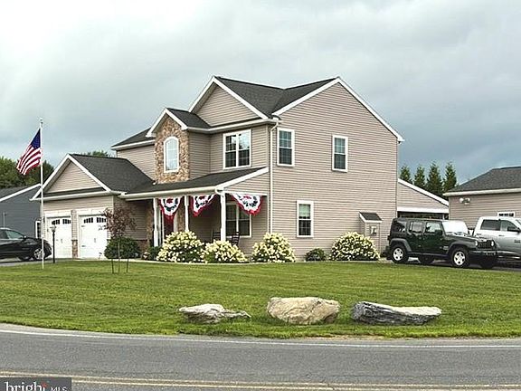 2nd image of 796 Marcon Dr