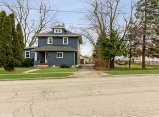 1335 Kane St, Aurora, IL 60505