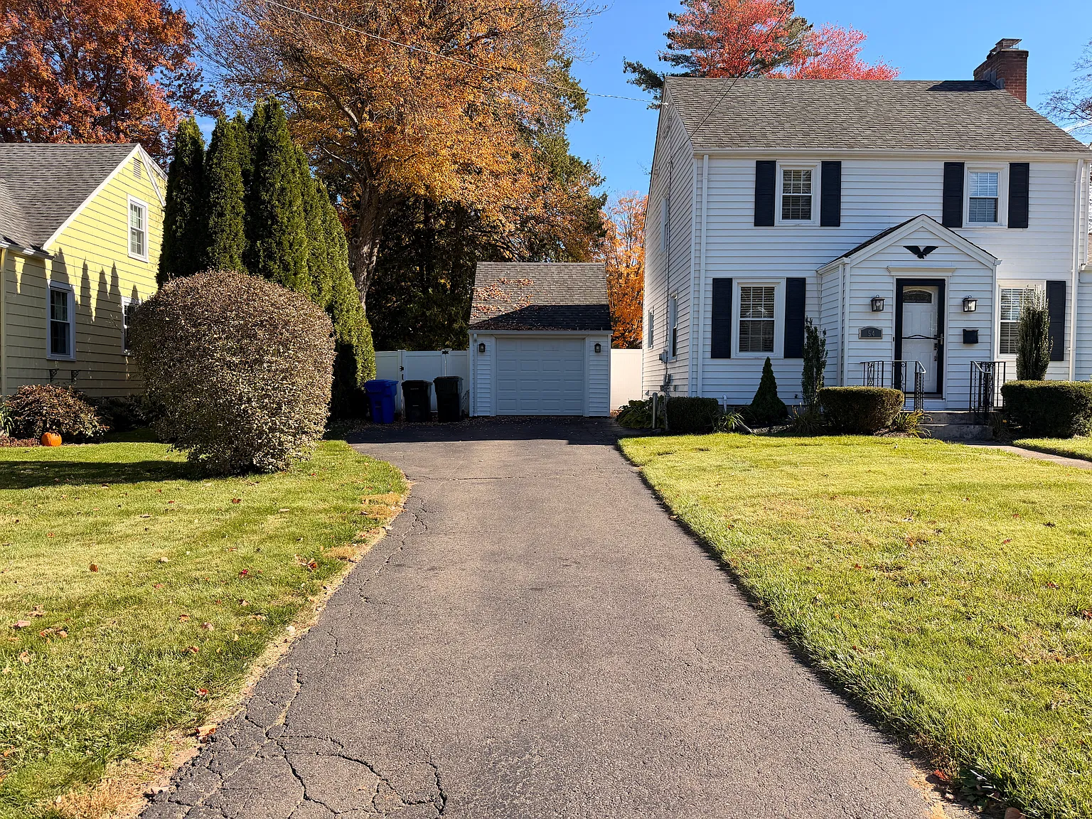 2 bed, 1352 sqft, $2,500 — Photo 3