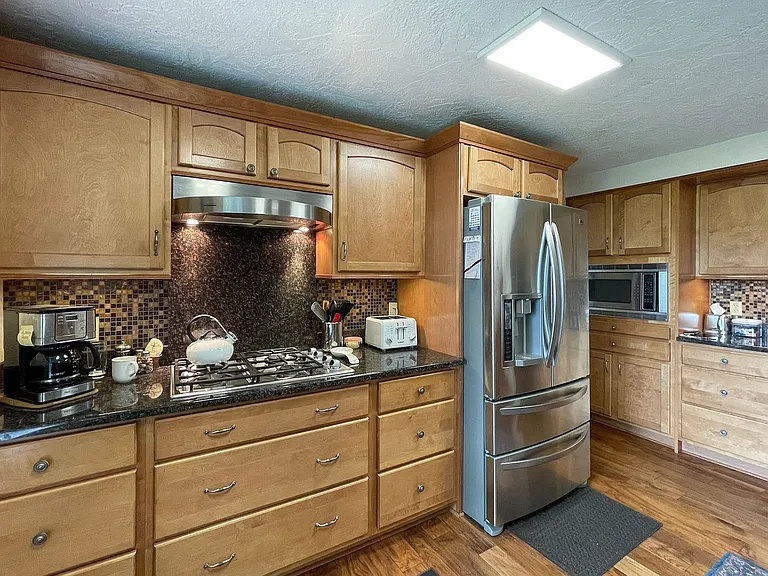 590 Ridge View Dr — Photo 17