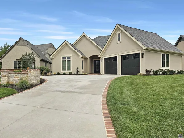 1031 SW Exmoor Ln, Topeka, KS 66604