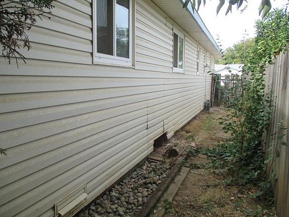 4th image of 10516 Malvasia Dr