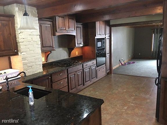 5th image of 2650 Mission Trail Rd