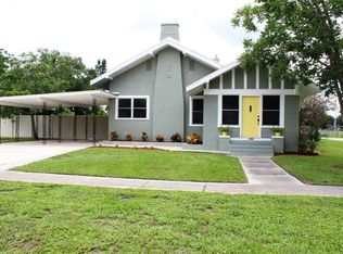 804 N Sinclair Ave, Tavares, FL 32778