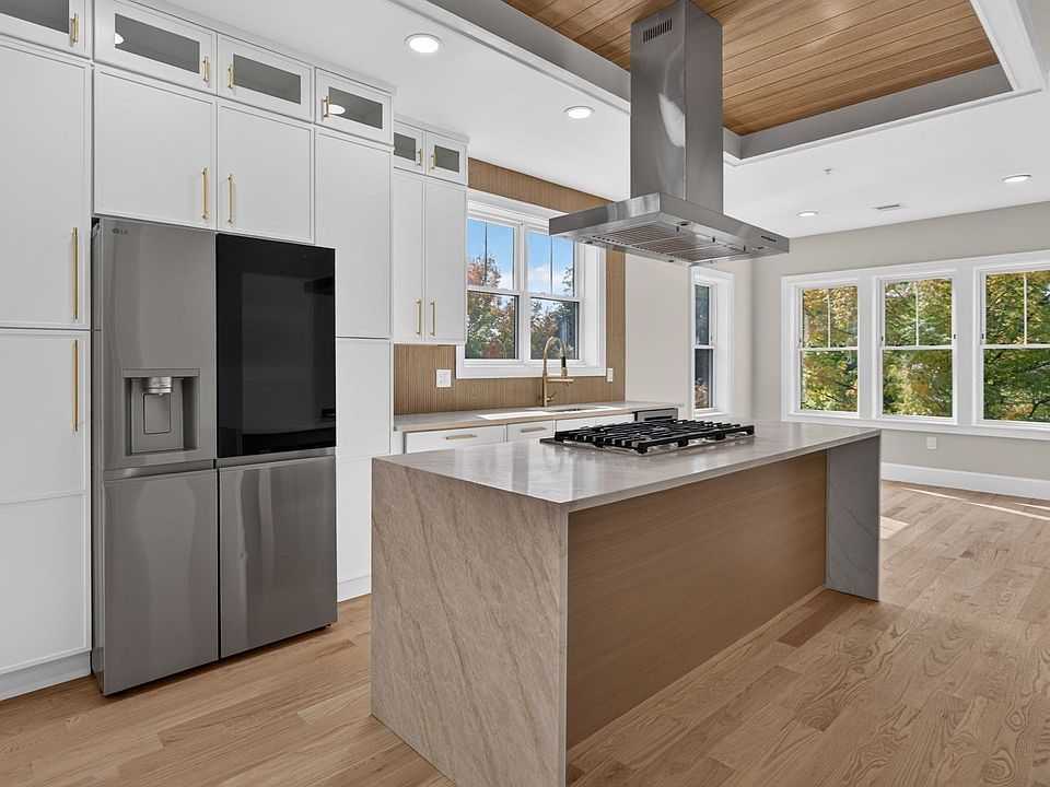1st image of 737 Somerville Ave #B
