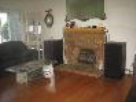 2nd image of 2392 Ashglen Way